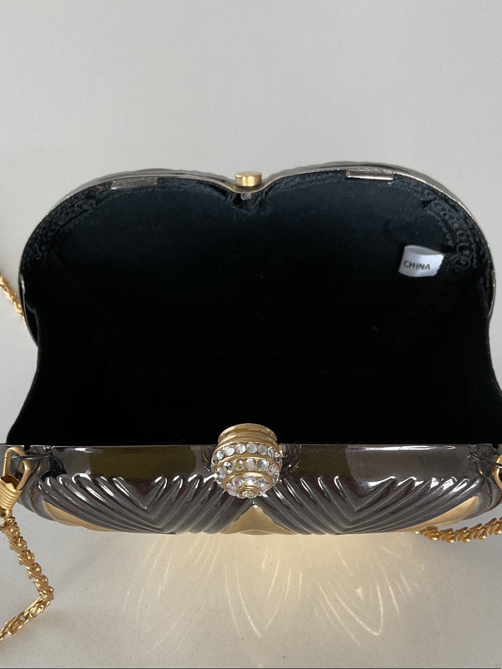 Gold and Black/Charcoal Gray Sculpted Leaf Crossbody Metal Clutch - Women Bags - Picture 14 of 15